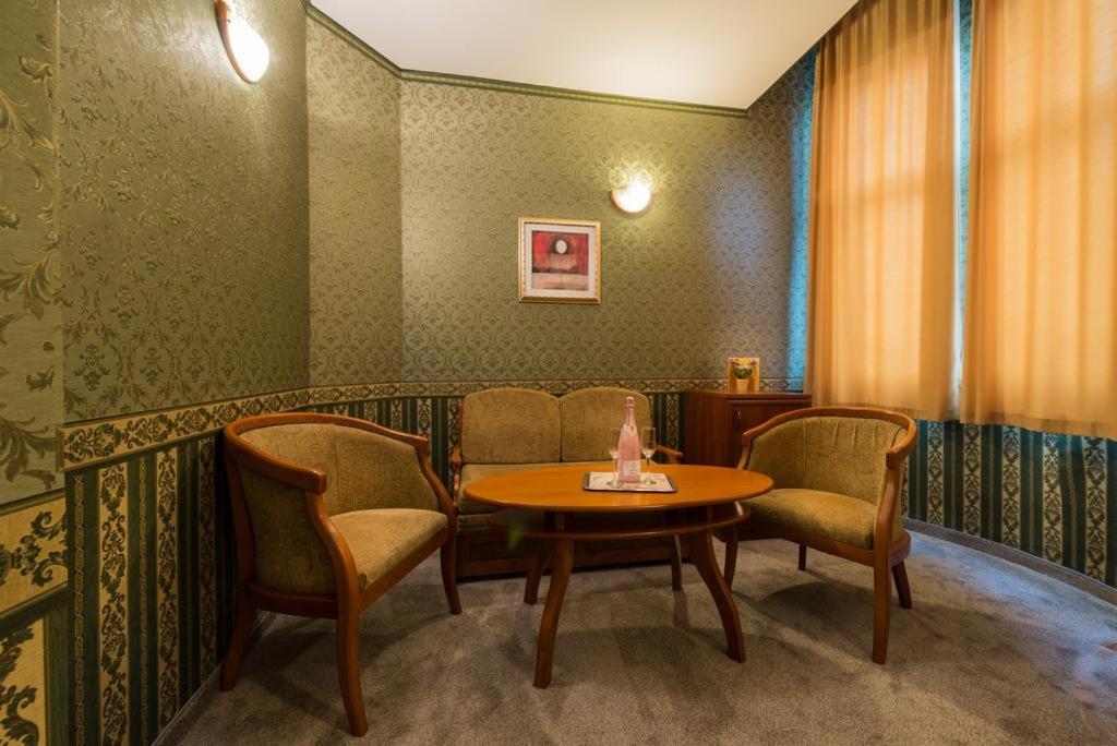 Family Hotel Chiplakoff Burgas Ngoại thất bức ảnh